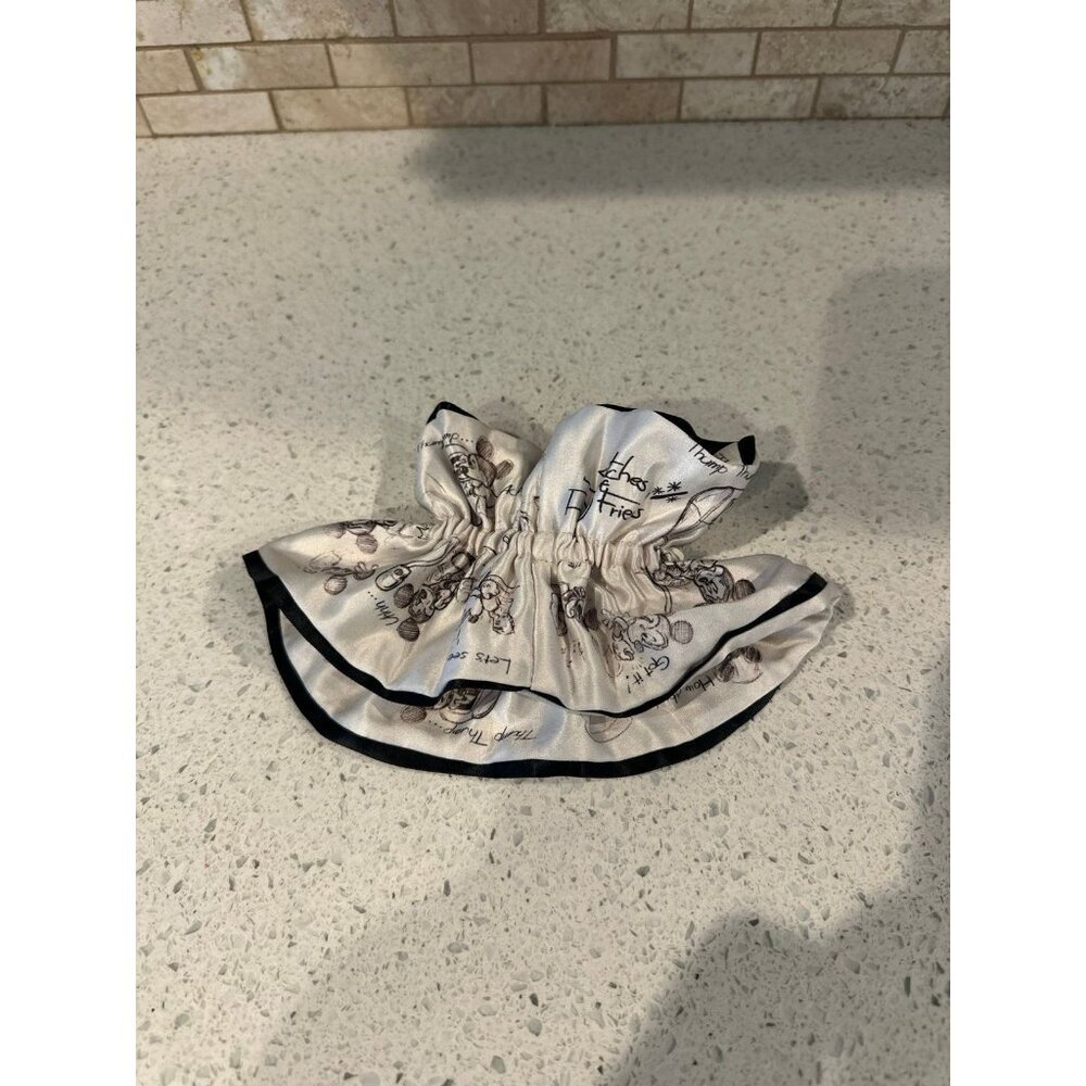 [Exclusive] Disney hand-drawn drawing‎ scrunchie